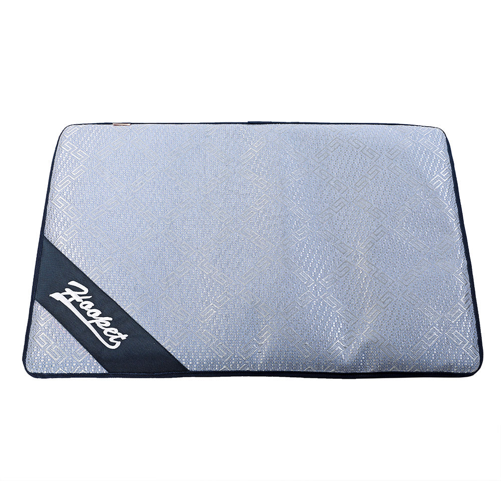 The Perfect Waterproof Mats For Your Pets.