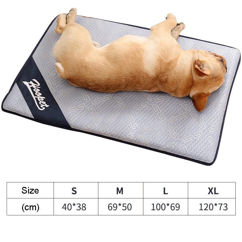 The Perfect Waterproof Mats For Your Pets.